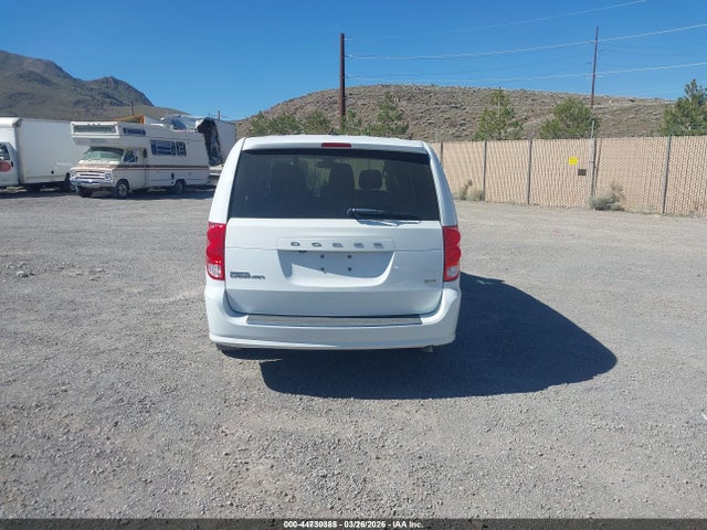 2C4RDGBG3JR296766 Dodge Grand Caravan Se