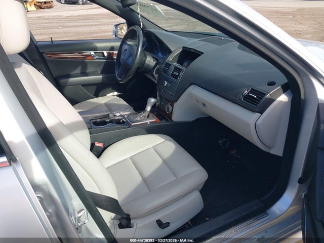 Продажа на аукционе авто 2010 Mercedes-benz C 300 Sport, vin: WDDGF5EB3AF374689, номер лота: 44730392