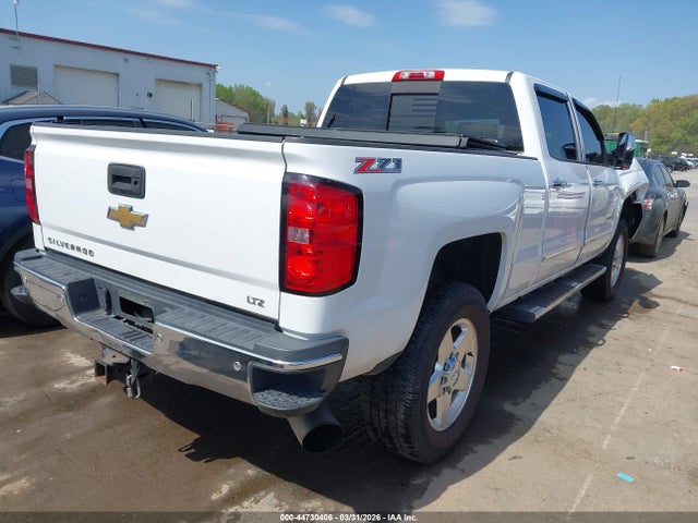 2015 Chevrolet Silverado 2500hd Ltz მანქანა იყიდება აუქციონზე, vin: 1GC1KWE89FF164630, აუქციონის ნომერი: 44730406