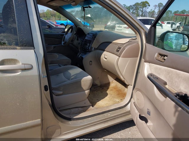 44730414 :رقم المزاد ، 5TDZK23C69S245396 vin ، 2009 Toyota Sienna Le مزاد بيع