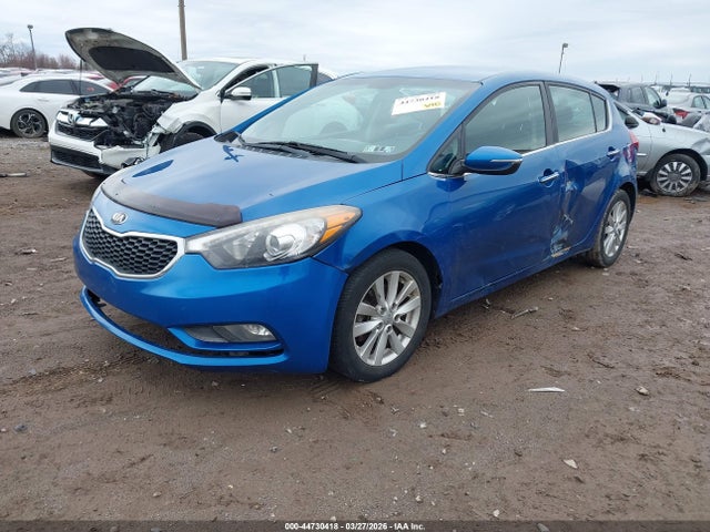2015 Kia Forte Ex მანქანა იყიდება აუქციონზე, vin: KNAFX5A82F5321120, აუქციონის ნომერი: 44730418
