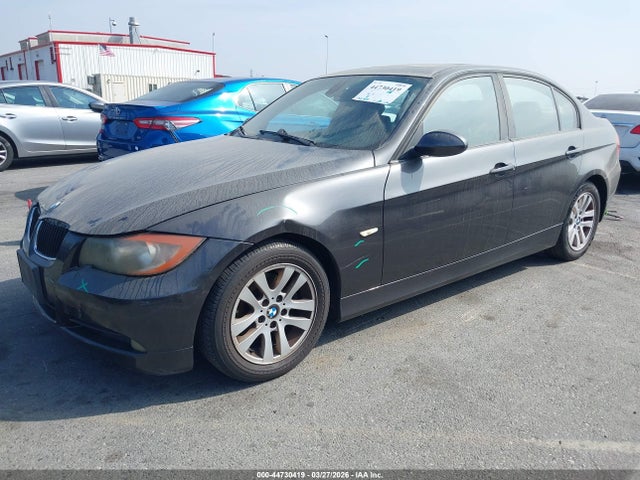2006 Bmw 325i მანქანა იყიდება აუქციონზე, vin: WBAVB13556KX39047, აუქციონის ნომერი: 44730419