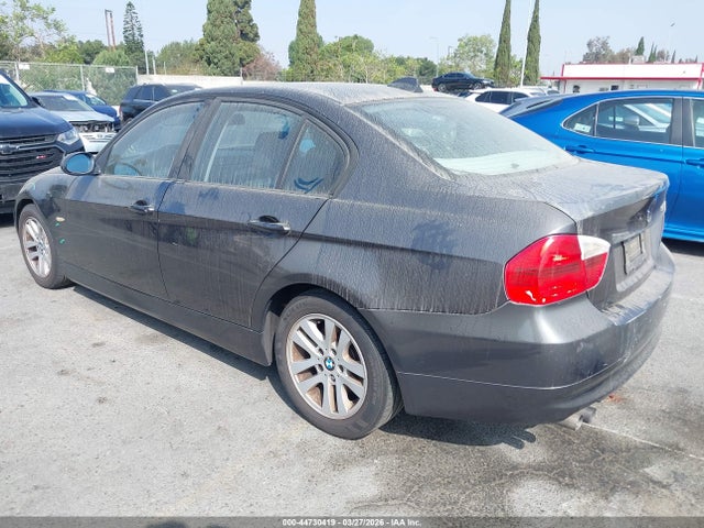 2006 Bmw 325i მანქანა იყიდება აუქციონზე, vin: WBAVB13556KX39047, აუქციონის ნომერი: 44730419