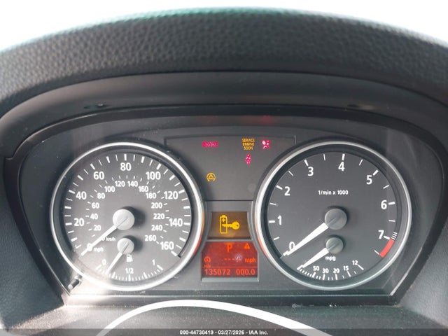 2006 Bmw 325i მანქანა იყიდება აუქციონზე, vin: WBAVB13556KX39047, აუქციონის ნომერი: 44730419
