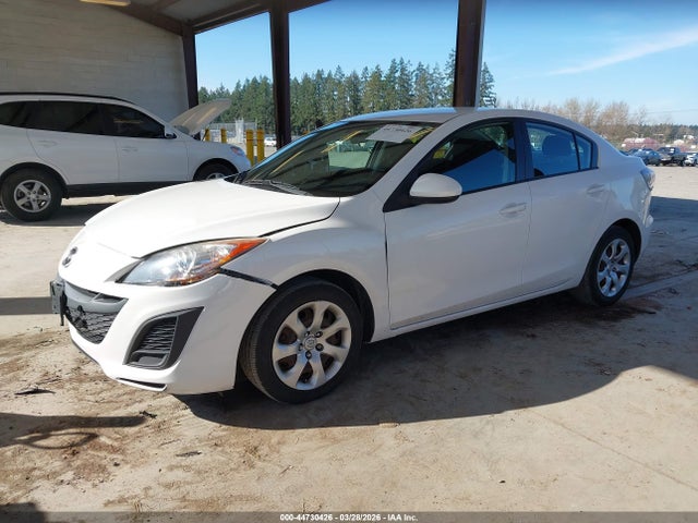 Продаж на аукціоні авто 2011 Mazda Mazda3 I Sport, vin: JM1BL1UGXB1495981, номер лоту: 44730426