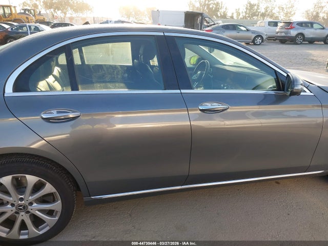 WDDZF6JB1KA569273 Mercedes-Benz E 450 4matic
