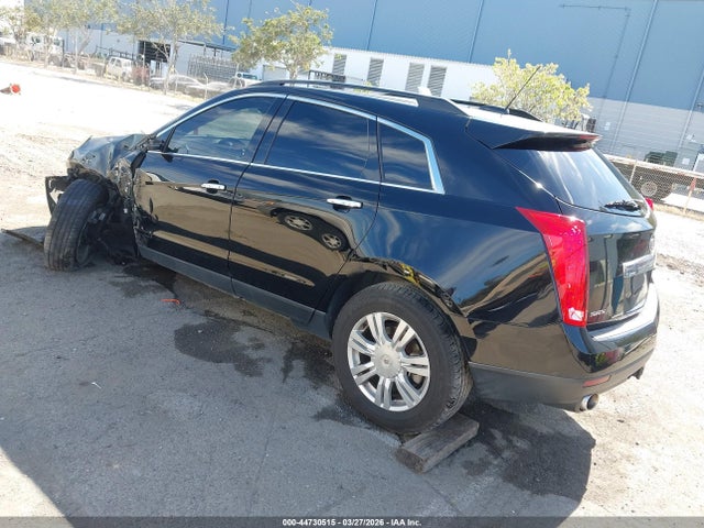 2015 CADILLAC SRX 3GYFNAE36FS525774 Photo 2