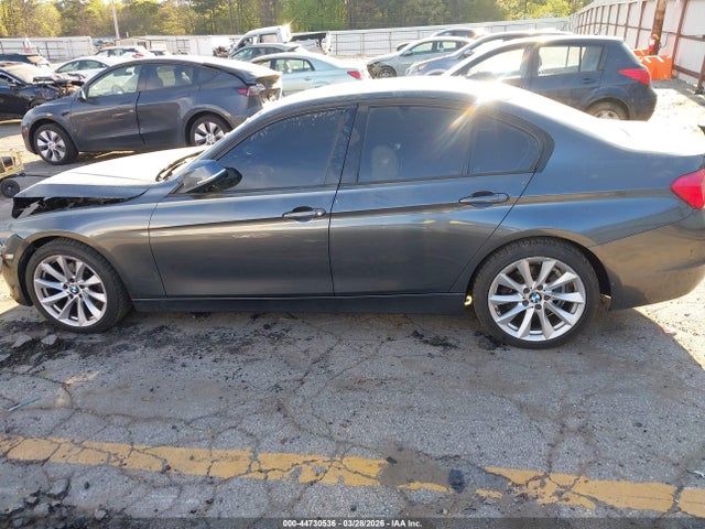 2013 Bmw 328i Xdrive მანქანა იყიდება აუქციონზე, vin: WBA3B5G56DNS03681, აუქციონის ნომერი: 44730536