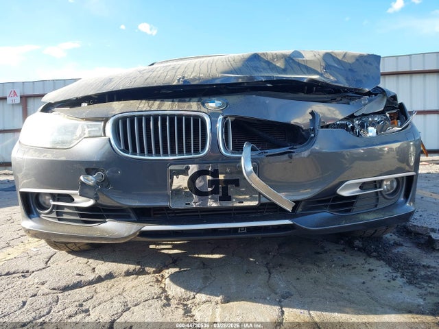 2013 Bmw 328i Xdrive მანქანა იყიდება აუქციონზე, vin: WBA3B5G56DNS03681, აუქციონის ნომერი: 44730536
