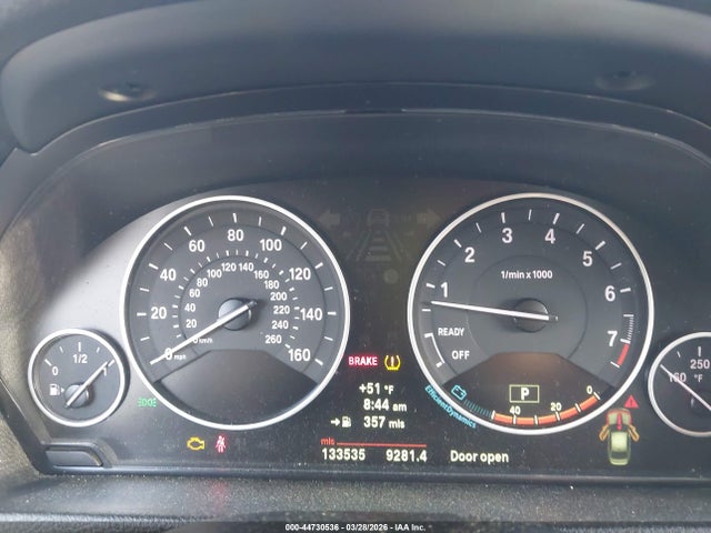 2013 Bmw 328i Xdrive მანქანა იყიდება აუქციონზე, vin: WBA3B5G56DNS03681, აუქციონის ნომერი: 44730536