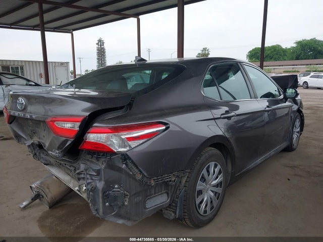 Toyota Camry Le Hybrid 2020 4T1E31AK7LU531403 Image 4