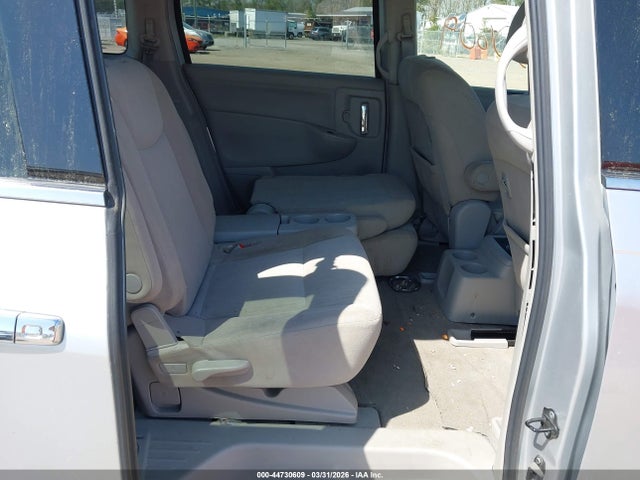 Nissan Quest Sv 2017 JN8AE2KP4H9170109 Image 8