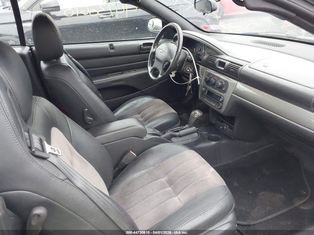 44730610 :رقم المزاد ، 1C3EL55R85N574815 vin ، 2005 Chrysler Sebring Touring مزاد بيع