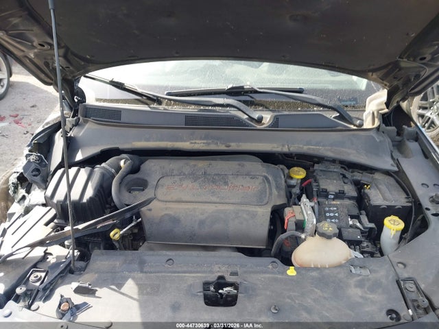 44730639 :رقم المزاد ، 3C4NJDBB2JT361064 vin ، 2018 Jeep Compass Latitude 4x4 مزاد بيع