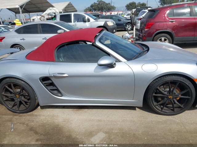 Porsche 718 Boxster 2018 WP0CA2A80JS210792 Image 13