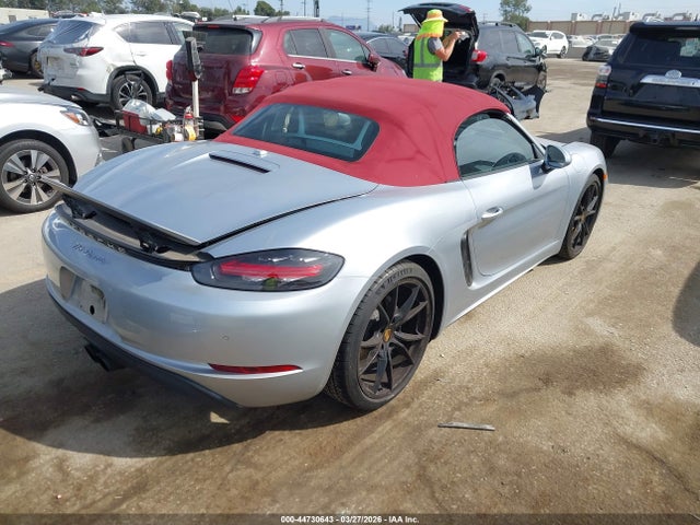 Porsche 718 Boxster 2018 WP0CA2A80JS210792 Image 4
