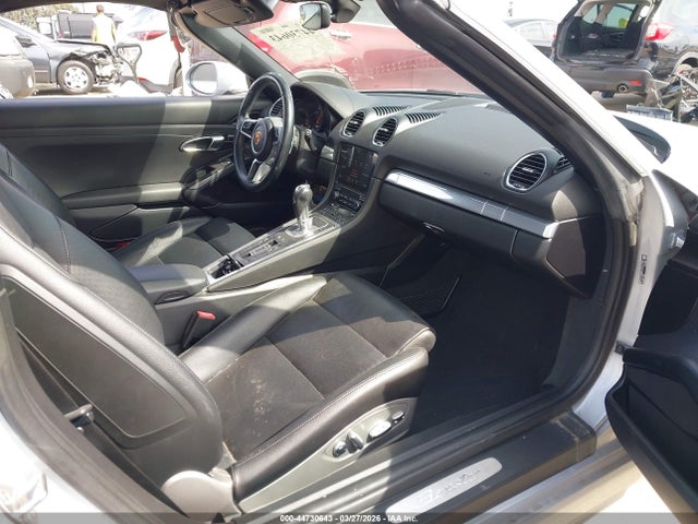 Porsche 718 Boxster 2018 WP0CA2A80JS210792 Image 5