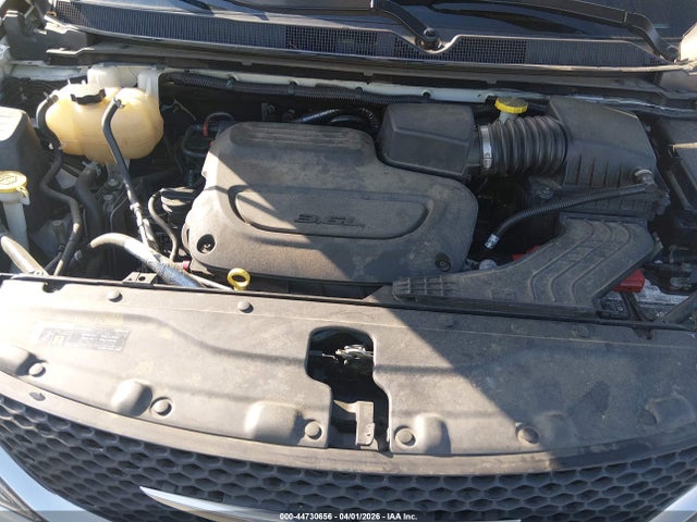 2019 Chrysler Pacifica Touring L მანქანა იყიდება აუქციონზე, vin: 2C4RC1BG4KR588542, აუქციონის ნომერი: 44730656