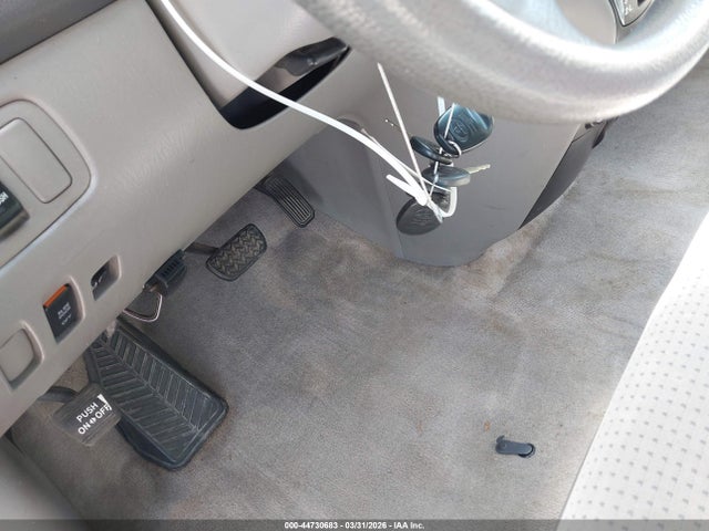 44730683 :رقم المزاد ، 5TDZK23C49S266201 vin ، 2009 Toyota Sienna Le مزاد بيع