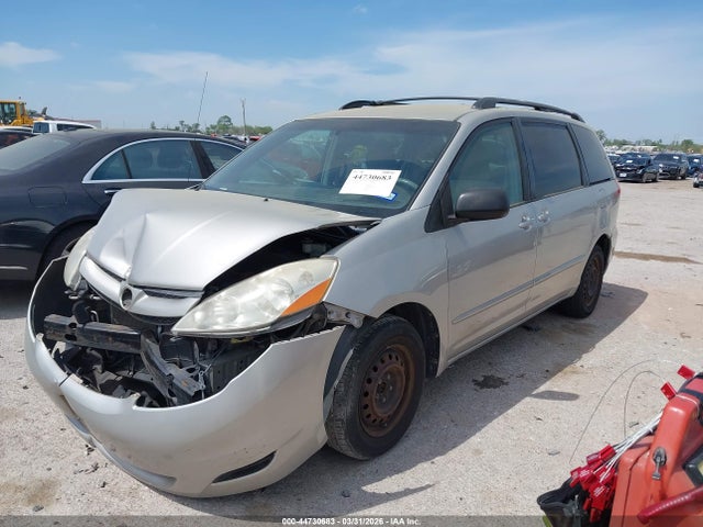 44730683 :رقم المزاد ، 5TDZK23C49S266201 vin ، 2009 Toyota Sienna Le مزاد بيع