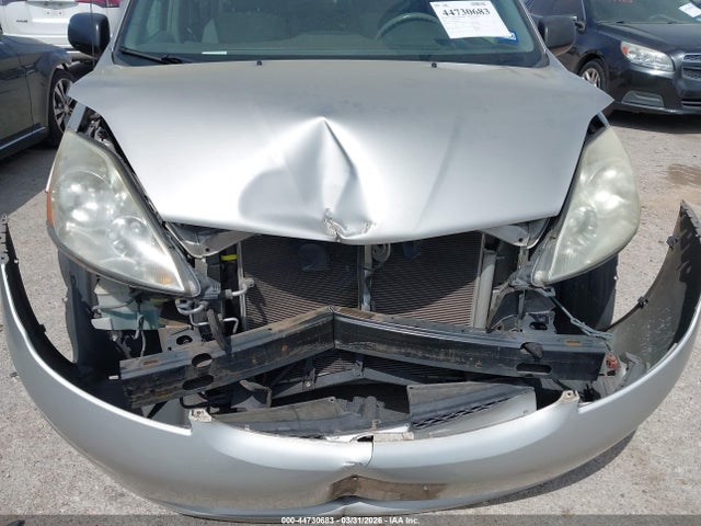 44730683 :رقم المزاد ، 5TDZK23C49S266201 vin ، 2009 Toyota Sienna Le مزاد بيع