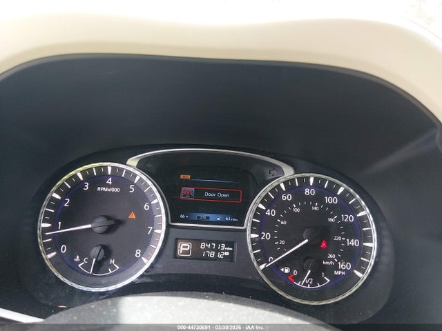 44730691 :رقم المزاد ، 5N1AL0MM3FC521600 vin ، 2015 Infiniti Qx60 مزاد بيع