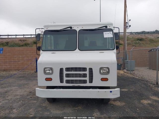 1FC3E3KL6GDC14162 Ford E-350 Stripped