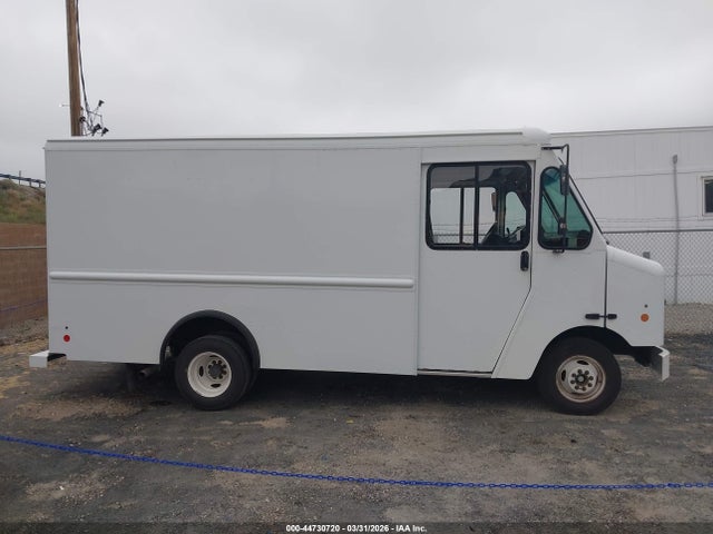 1FC3E3KL6GDC14162 Ford E-350 Stripped