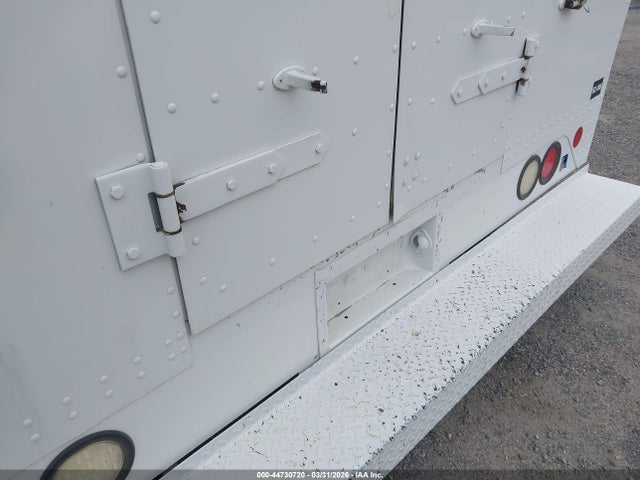 1FC3E3KL6GDC14162 Ford E-350 Stripped