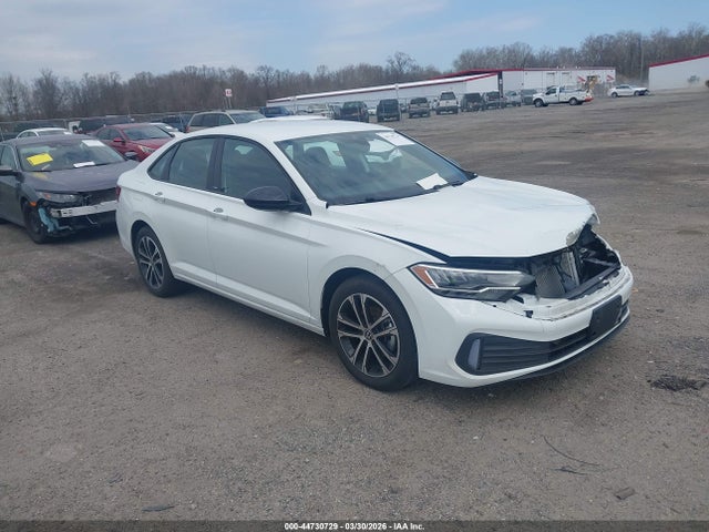 2024 Volkswagen Jetta 1.5t Sport მანქანა იყიდება აუქციონზე, vin: 3VWBM7BU4RM038313, აუქციონის ნომერი: 44730729