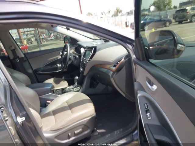 KM8SN4HF7HU247431 Hyundai Santa Fe Se