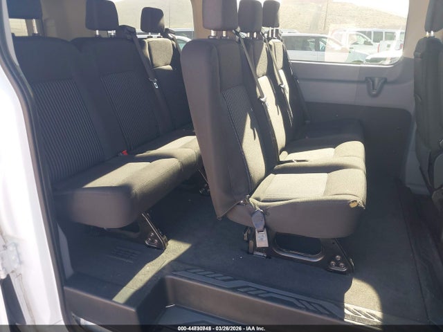 1FMZK1ZM6JKB42576 Ford Transit-150 Xl