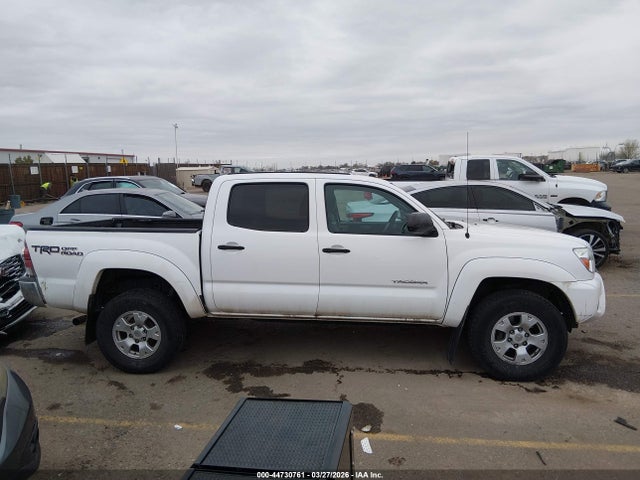 Aukcja sprzedaży 2014 Toyota Tacoma Base V6, vin: 3TMLU4EN5EM157038, numer aukcji: 44730761
