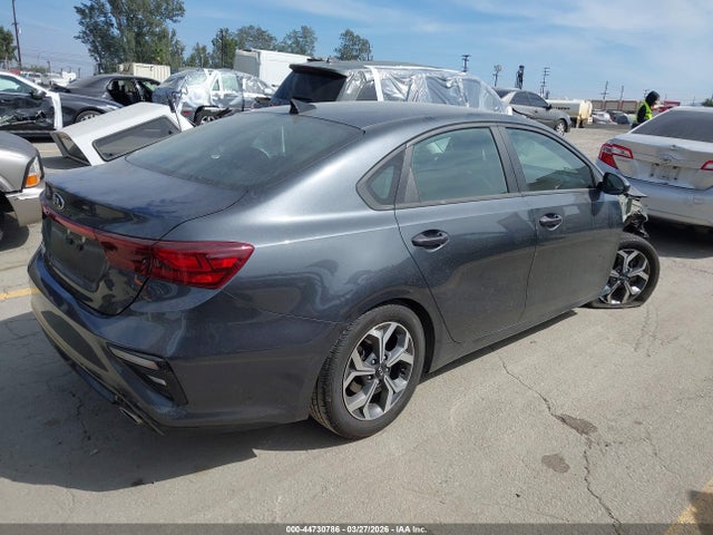 Продажа на аукционе авто 2021 Kia Forte Lxs, vin: 3KPF24AD9ME379851, номер лота: 44730786