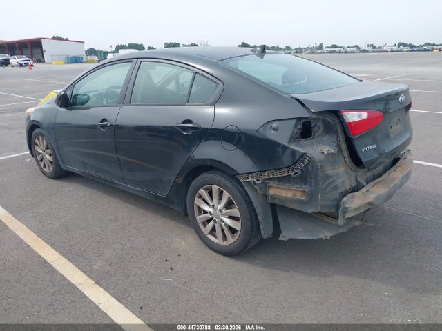KNAFX4A62G5509338 KIA FORTE LX