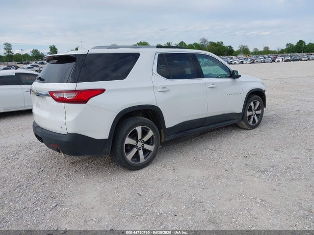 Продаж на аукціоні авто 2018 Chevrolet Traverse 3lt, vin: 1GNEVHKW9JJ272492, номер лоту: 44730790