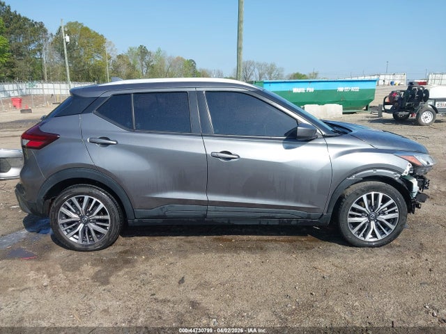 44730799 :رقم المزاد ، 3N1CP5CVXML478158 vin ، 2021 Nissan Kicks Sv Xtronic Cvt مزاد بيع