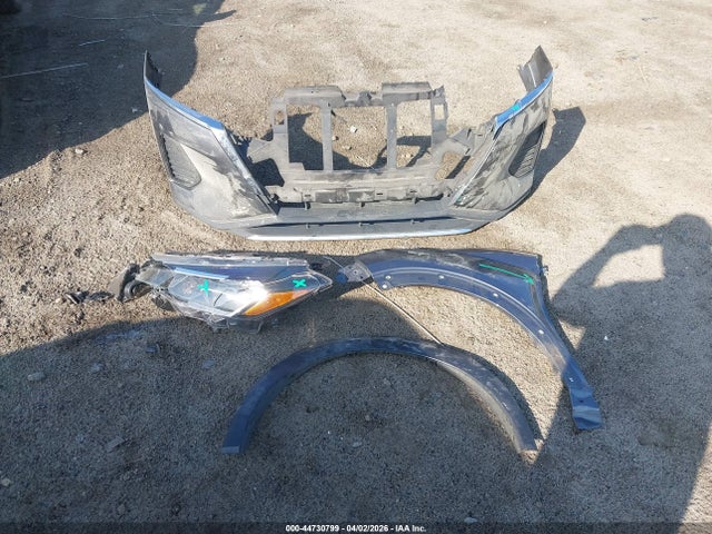 44730799 :رقم المزاد ، 3N1CP5CVXML478158 vin ، 2021 Nissan Kicks Sv Xtronic Cvt مزاد بيع