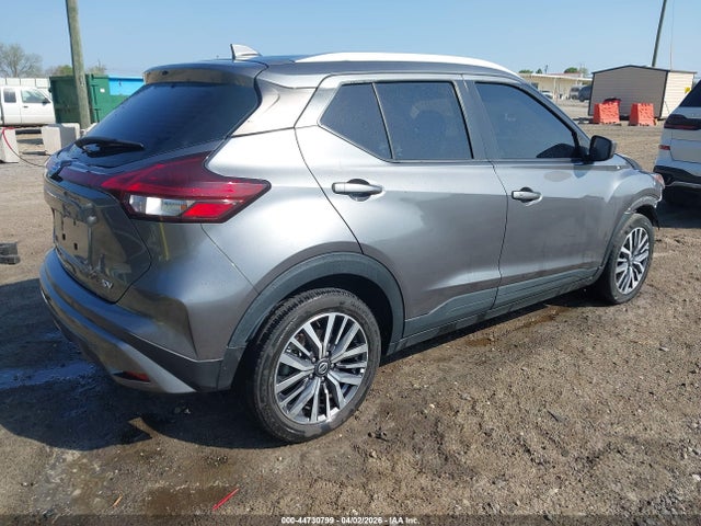 44730799 :رقم المزاد ، 3N1CP5CVXML478158 vin ، 2021 Nissan Kicks Sv Xtronic Cvt مزاد بيع