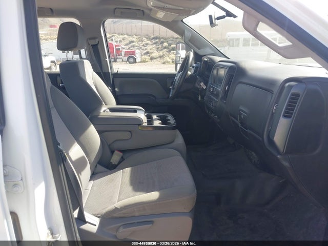 1GC1CUEG4JF261168 Chevrolet Silverado 2500hd Wt
