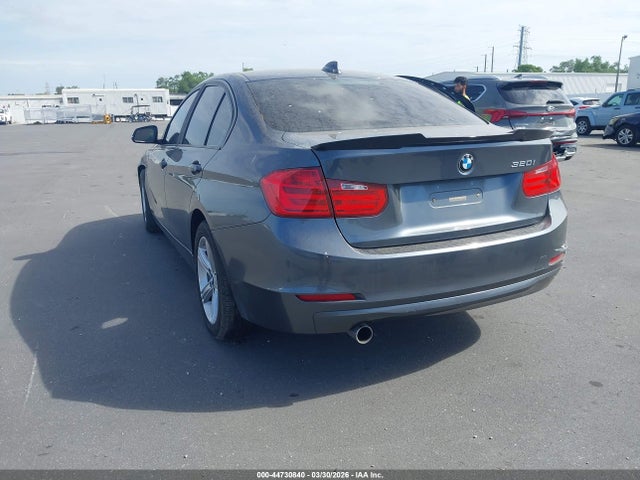 Продаж на аукціоні авто 2015 Bmw 320i, vin: WBA3B1G52FNT64122, номер лоту: 44730840