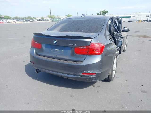 Продаж на аукціоні авто 2015 Bmw 320i, vin: WBA3B1G52FNT64122, номер лоту: 44730840
