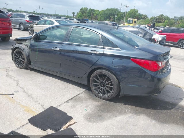 2011 HYUNDAI SONATA 5NPEC4AB7BH233240 Photo 2