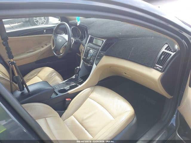 2011 HYUNDAI SONATA 5NPEC4AB7BH233240 Photo 4