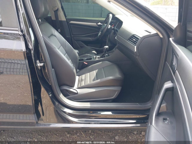 44730878 :رقم المزاد ، 3VWC57BU6MM002584 vin ، 2021 Volkswagen Jetta 1.4t R-line/1.4t S/1.4t Se مزاد بيع