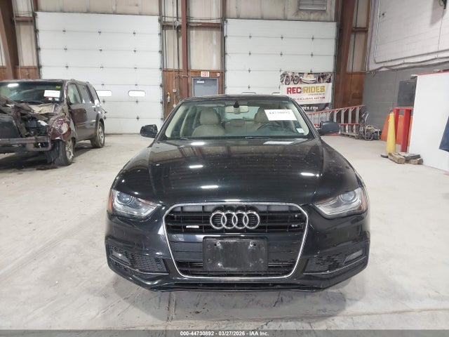 2014 Audi A4 2.0t Premium მანქანა იყიდება აუქციონზე, vin: WAUFFAFL6EN036055, აუქციონის ნომერი: 44730892