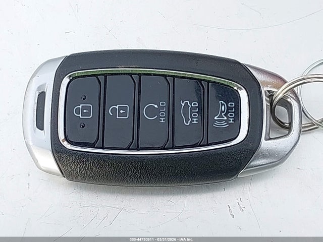 5NPLM4AG4PH114858 Hyundai ELANTRA SEL