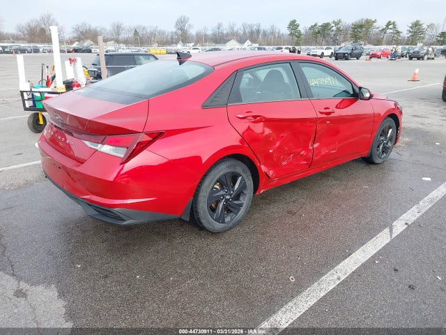 5NPLM4AG4PH114858 Hyundai ELANTRA SEL