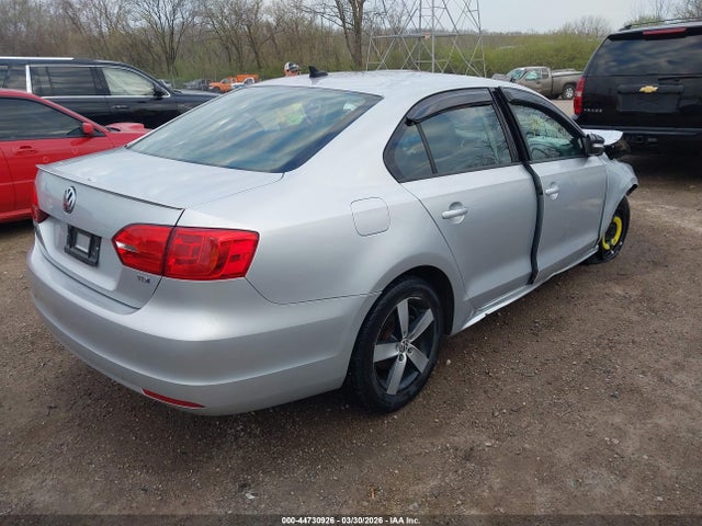 Продаж на аукціоні авто 2011 Volkswagen Jetta 2.0l Tdi, vin: 3VWLL7AJ6BM119172, номер лоту: 44730926