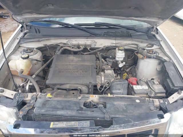 44730930 :رقم المزاد ، 1FMCU0DG6BKB72075 vin ، 2011 Ford Escape Xlt مزاد بيع